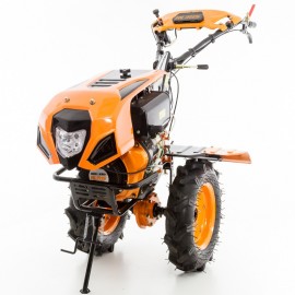 Motoculteur diesel 10 Cv 8 fraises vitesses 2AV - 1AR roues agraires 400x8 - charrue réversible Ruris 1001 KSD